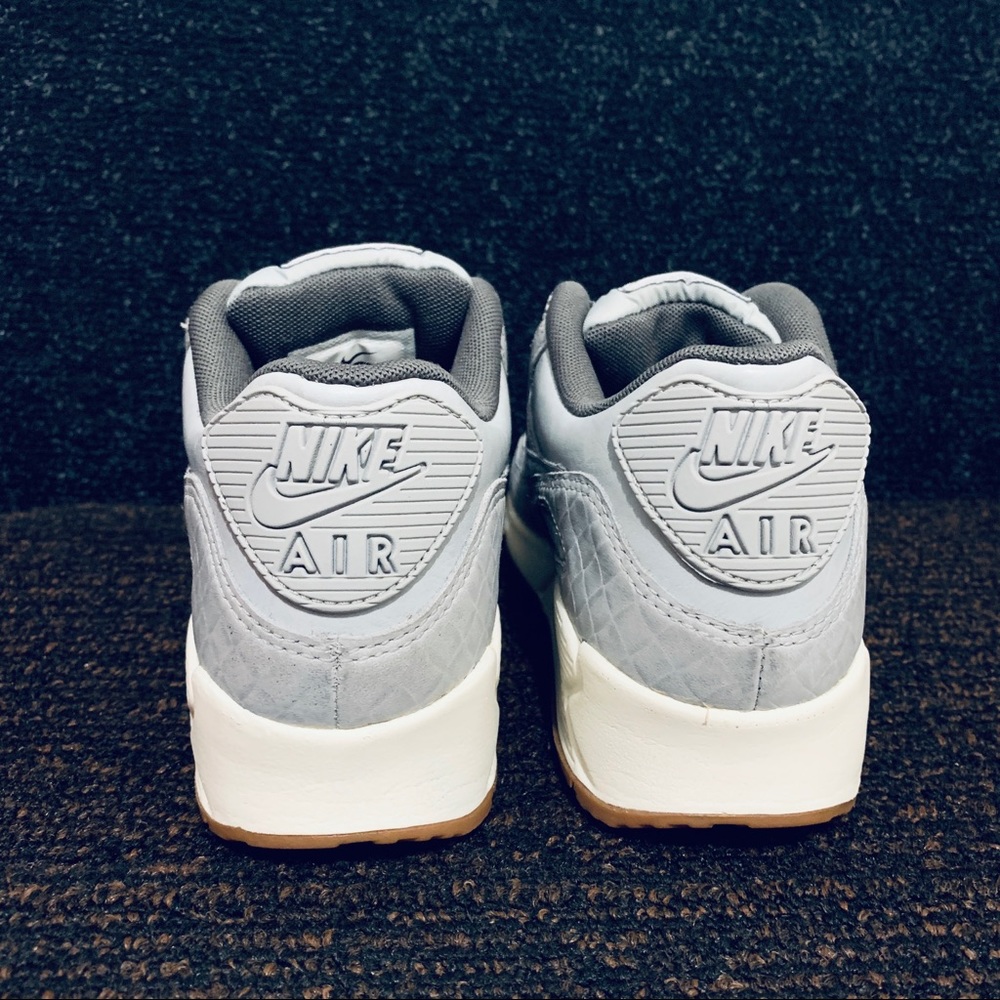 (SOLD-eb) Nike Air Max 90 • Premium Wolf Grey - Picture 4 of 11